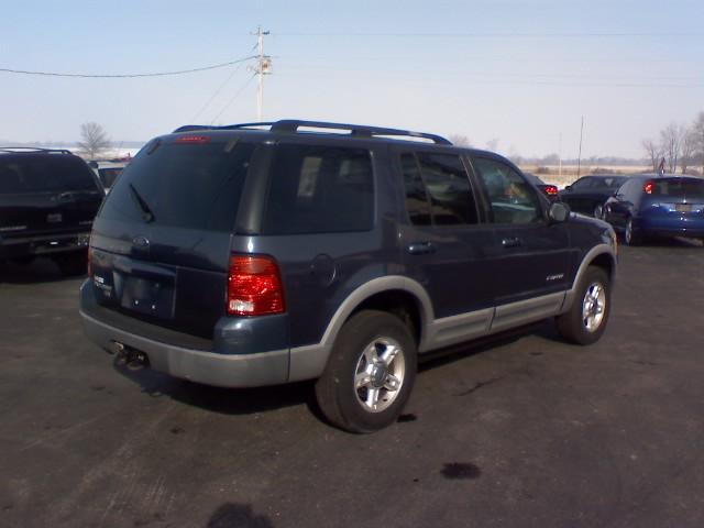 2002 Ford Explorer ESi