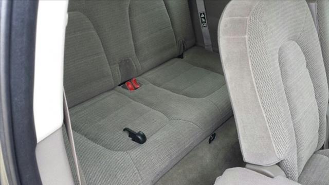 2002 Ford Explorer GT 35