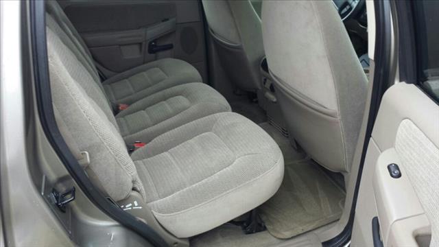 2002 Ford Explorer GT 35