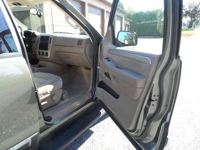 2003 Ford Explorer 4WD 5dr EX