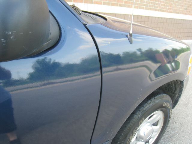 2003 Ford Explorer V6 C2