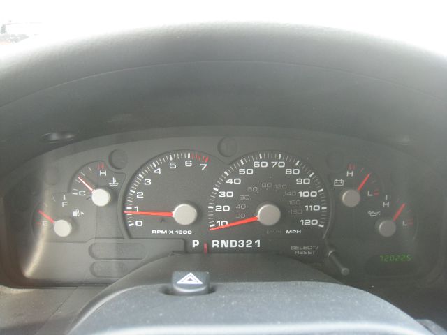 2003 Ford Explorer V6 C2