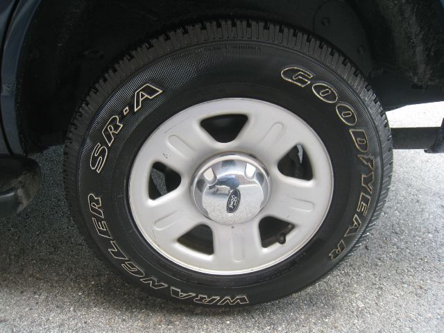 2003 Ford Explorer V6 C2