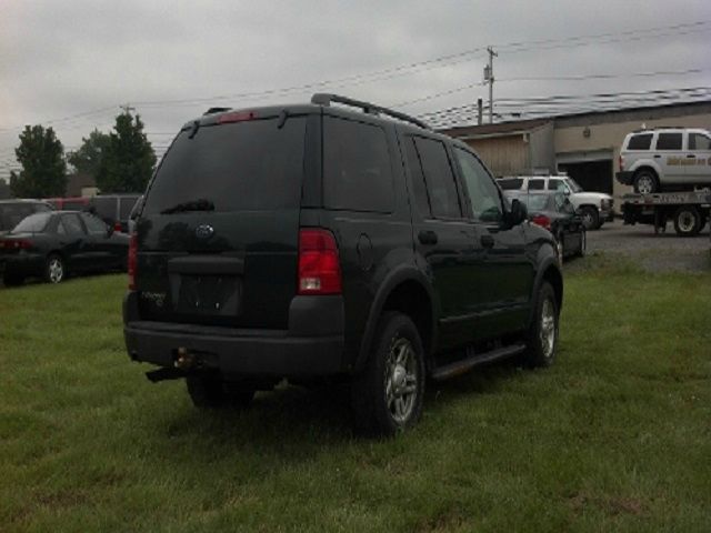 2003 Ford Explorer ESi