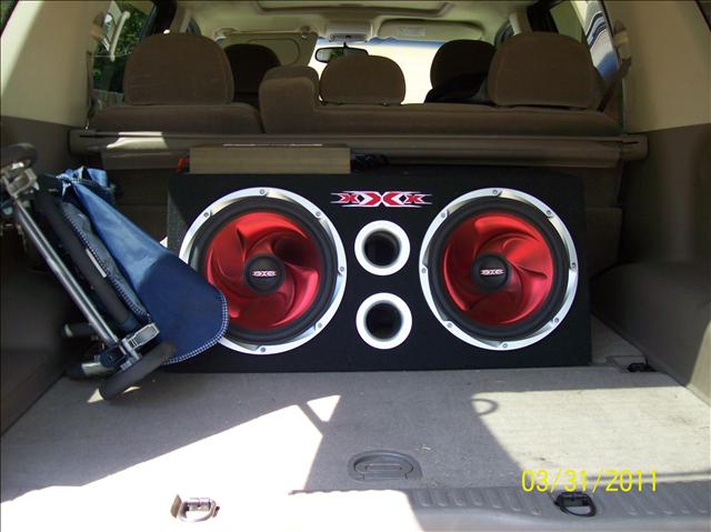 2003 Ford Explorer 15 Passenger Bus