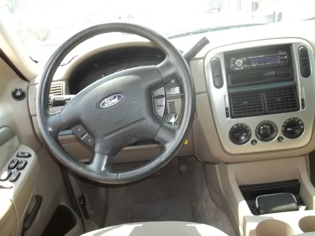 2003 Ford Explorer LT EXT 15