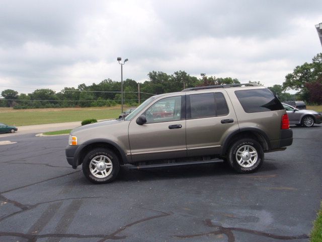 2003 Ford Explorer 2500 4WD