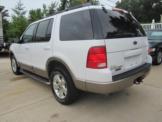 2003 Ford Explorer 4dr Sdn XLS (natl) Sedan