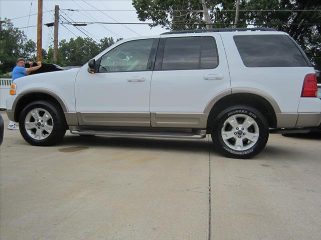 2003 Ford Explorer 4dr Sdn XLS (natl) Sedan