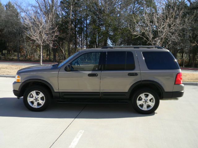 2003 Ford Explorer LT EXT 15