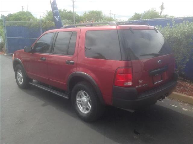 2003 Ford Explorer 2dr LWB