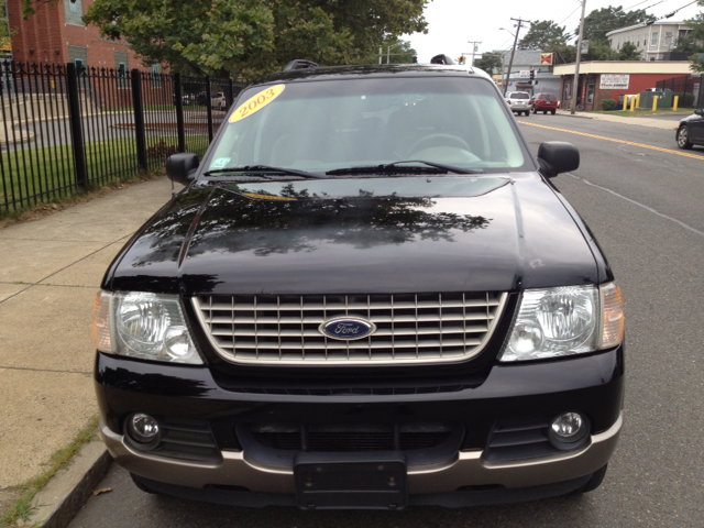 2003 Ford Explorer Custom Deluxe