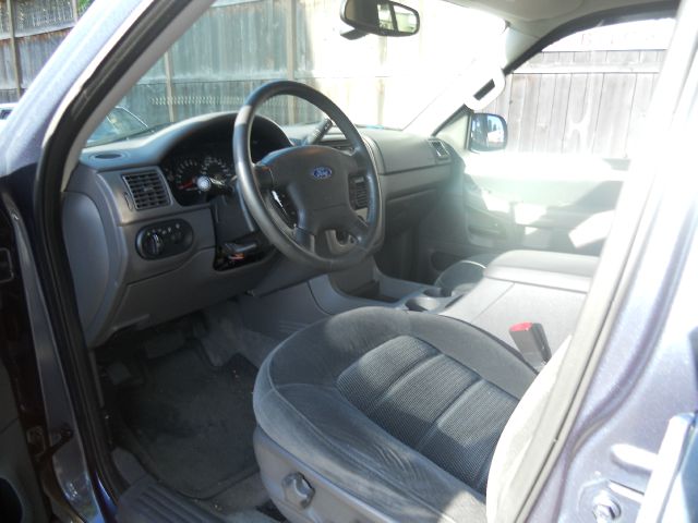 2003 Ford Explorer GXL