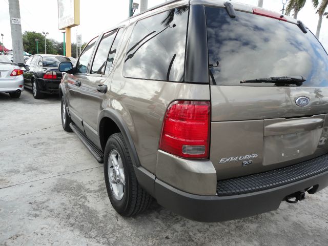 2003 Ford Explorer LT EXT 15