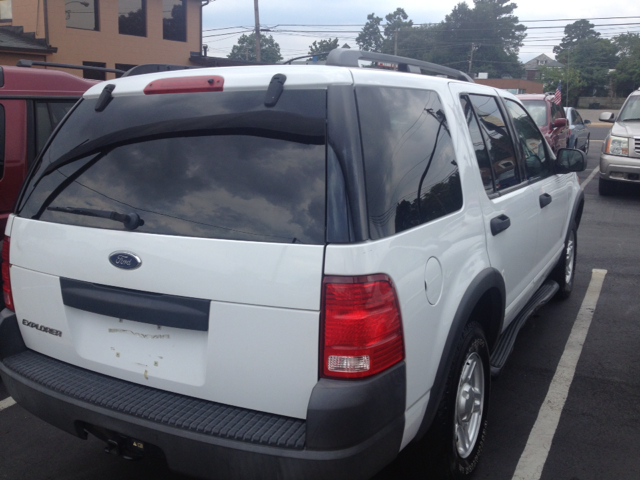 2003 Ford Explorer 2500 4WD