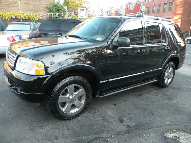 2003 Ford Explorer 2dr LWB