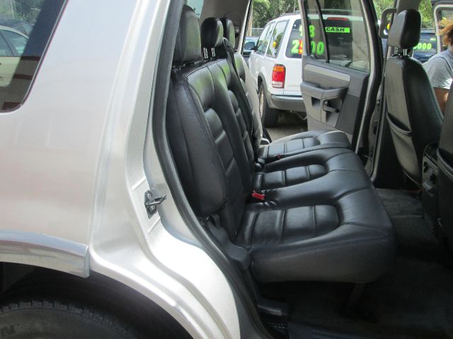 2003 Ford Explorer LT EXT 15