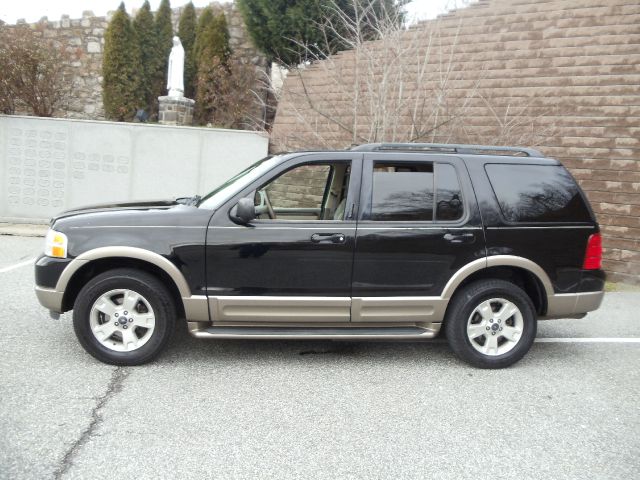 2003 Ford Explorer LT CREW 25