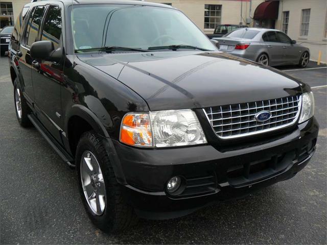 2003 Ford Explorer Super