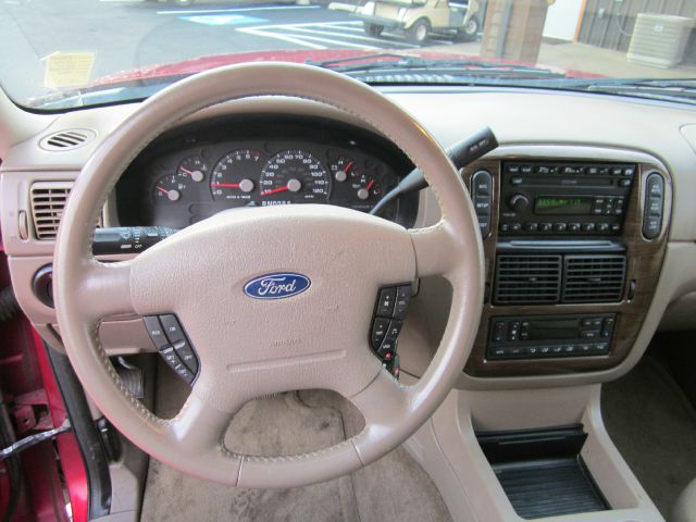 2003 Ford Explorer Custom Deluxe