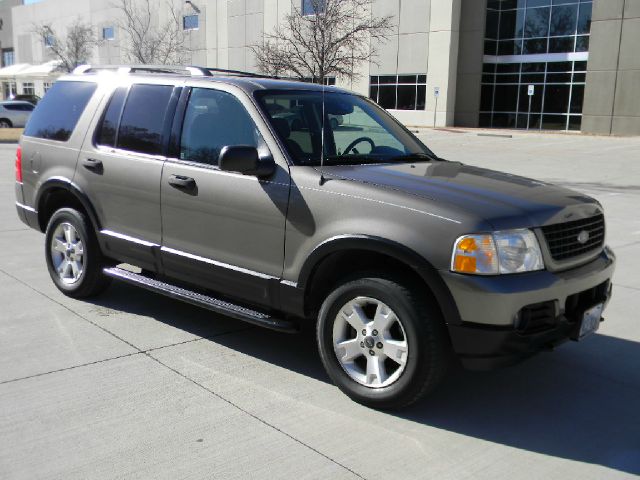2003 Ford Explorer LT EXT 15