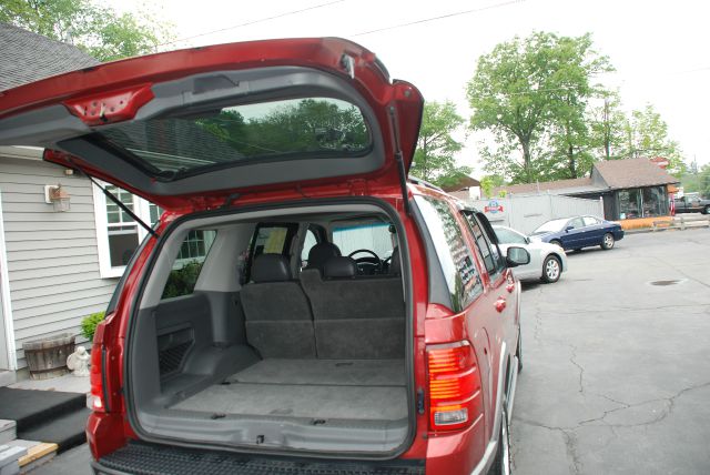 2003 Ford Explorer ESi