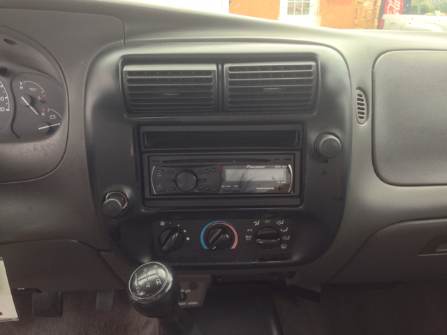 2003 Ford Explorer REG 120.5wb 4X4