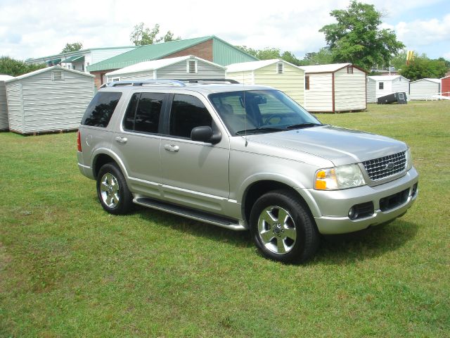 2003 Ford Explorer 2dr LWB