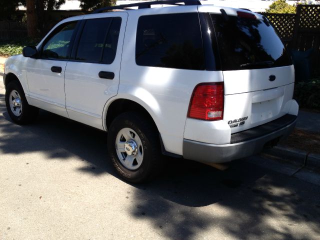 2003 Ford Explorer 2500 4WD