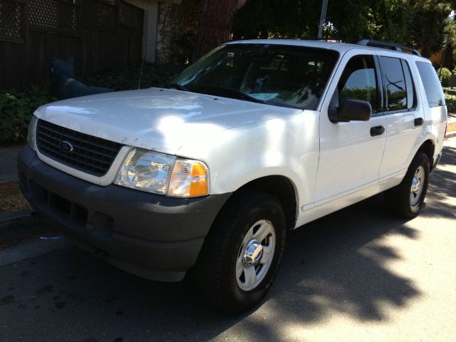 2003 Ford Explorer 2500 4WD