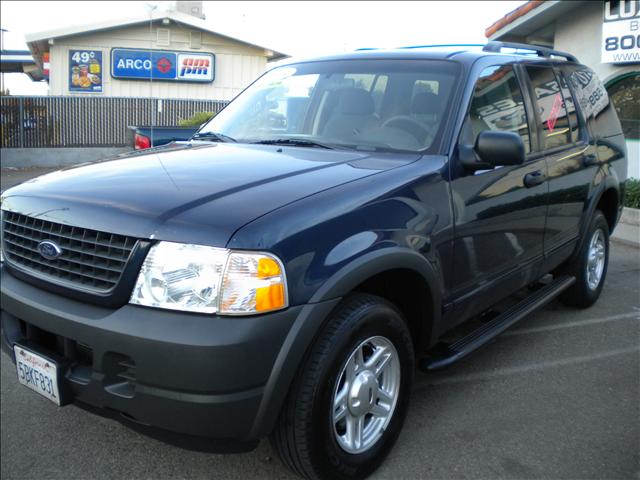 2003 Ford Explorer XLS