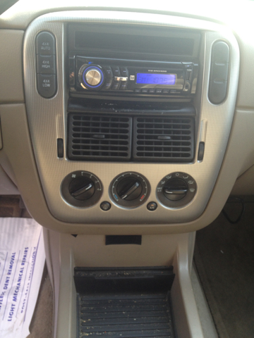 2003 Ford Explorer 2dr Cpe V6 Manual GT Limited