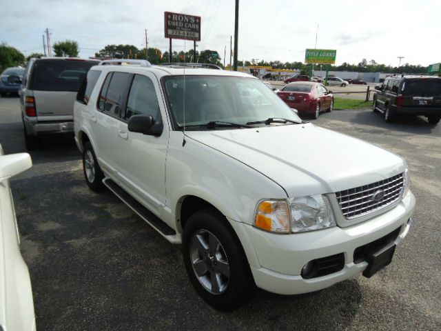 2003 Ford Explorer SLS Base