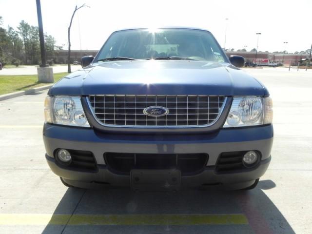 2003 Ford Explorer ESi