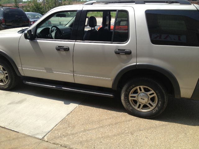 2003 Ford Explorer 2500 4WD