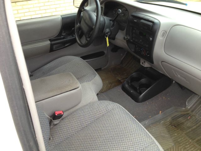 2003 Ford Explorer 2500 4WD