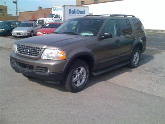2003 Ford Explorer LT CREW 25