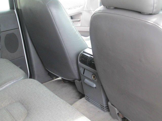 2003 Ford Explorer LT CREW 25