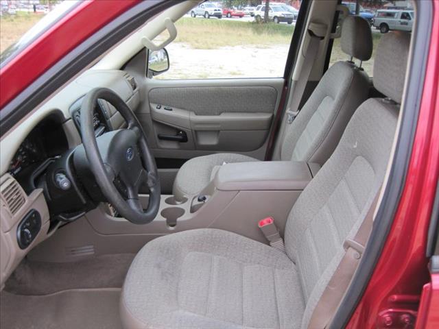 2003 Ford Explorer XLS