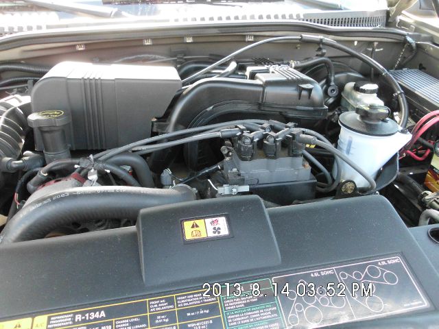 2003 Ford Explorer 2500 4WD