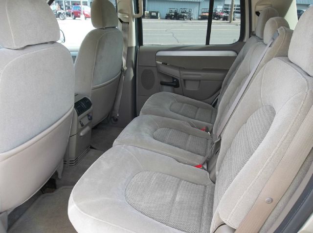 2004 Ford Explorer GXL