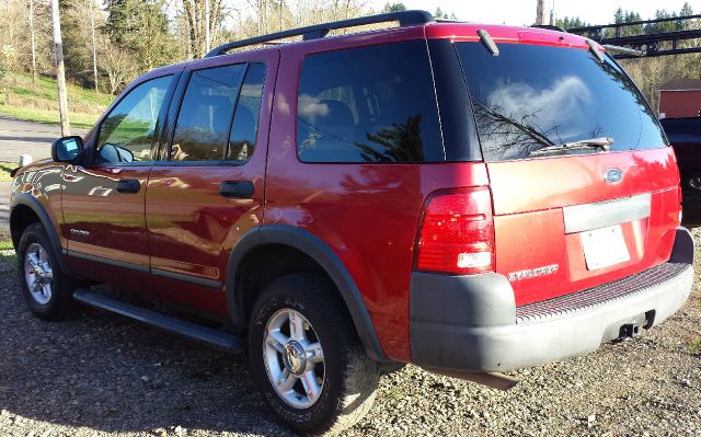 2004 Ford Explorer 2500 4WD