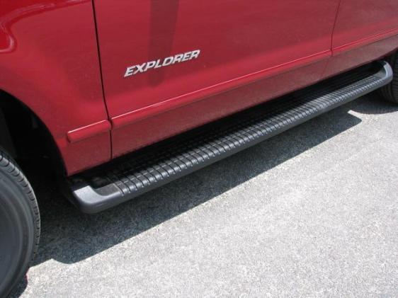 2004 Ford Explorer ESi