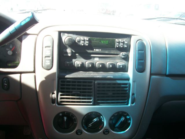 2004 Ford Explorer GXL