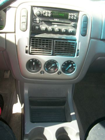 2004 Ford Explorer GXL