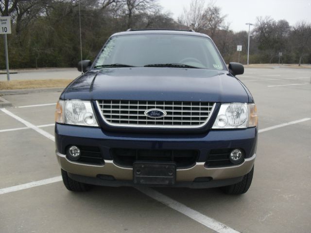 2004 Ford Explorer 2500 4WD