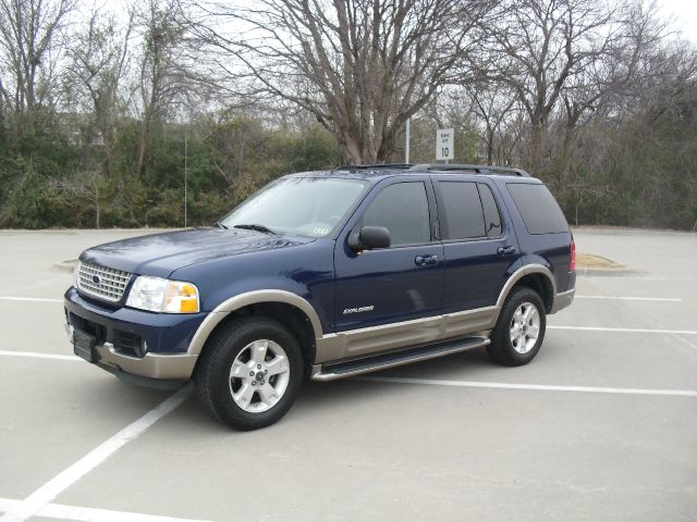 2004 Ford Explorer 2500 4WD