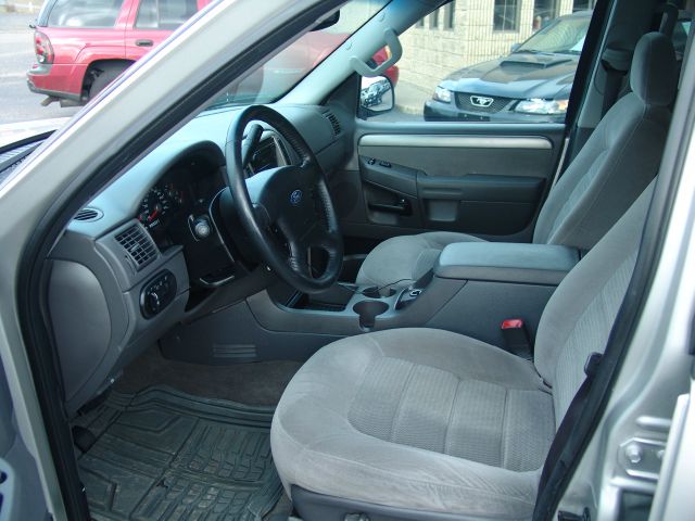 2004 Ford Explorer GXL