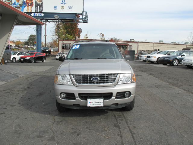 2004 Ford Explorer 4WD 5dr EX