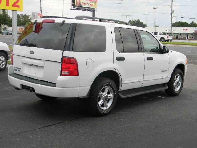 2004 Ford Explorer GXL